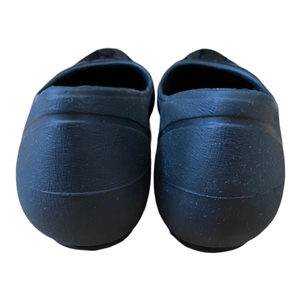 Crocs size 8 cap toe black patent ballet flat loafer hardly worn new condition! - Picture 3 of 4